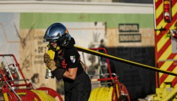 A Marseille, un jeune homme se blesse en tentant de fuir la police par un b…